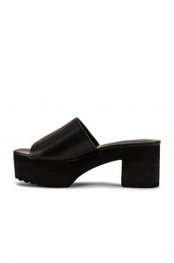 RAYE Plum Heel In Black -Outlet RAYE Store RAYE WZ1840 V5